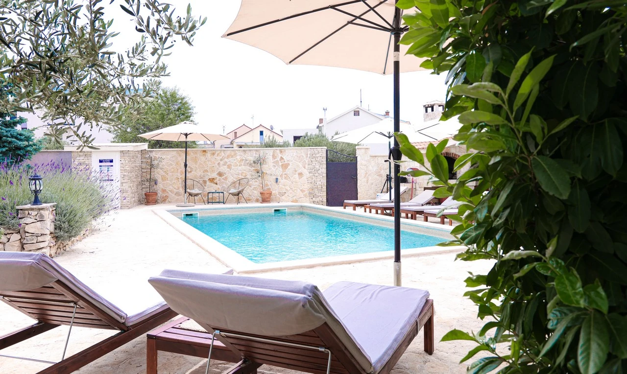 pool and outside aria