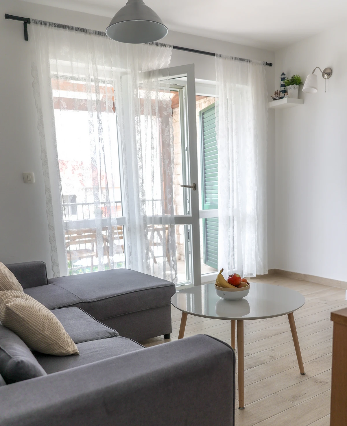 apartment-3 living room